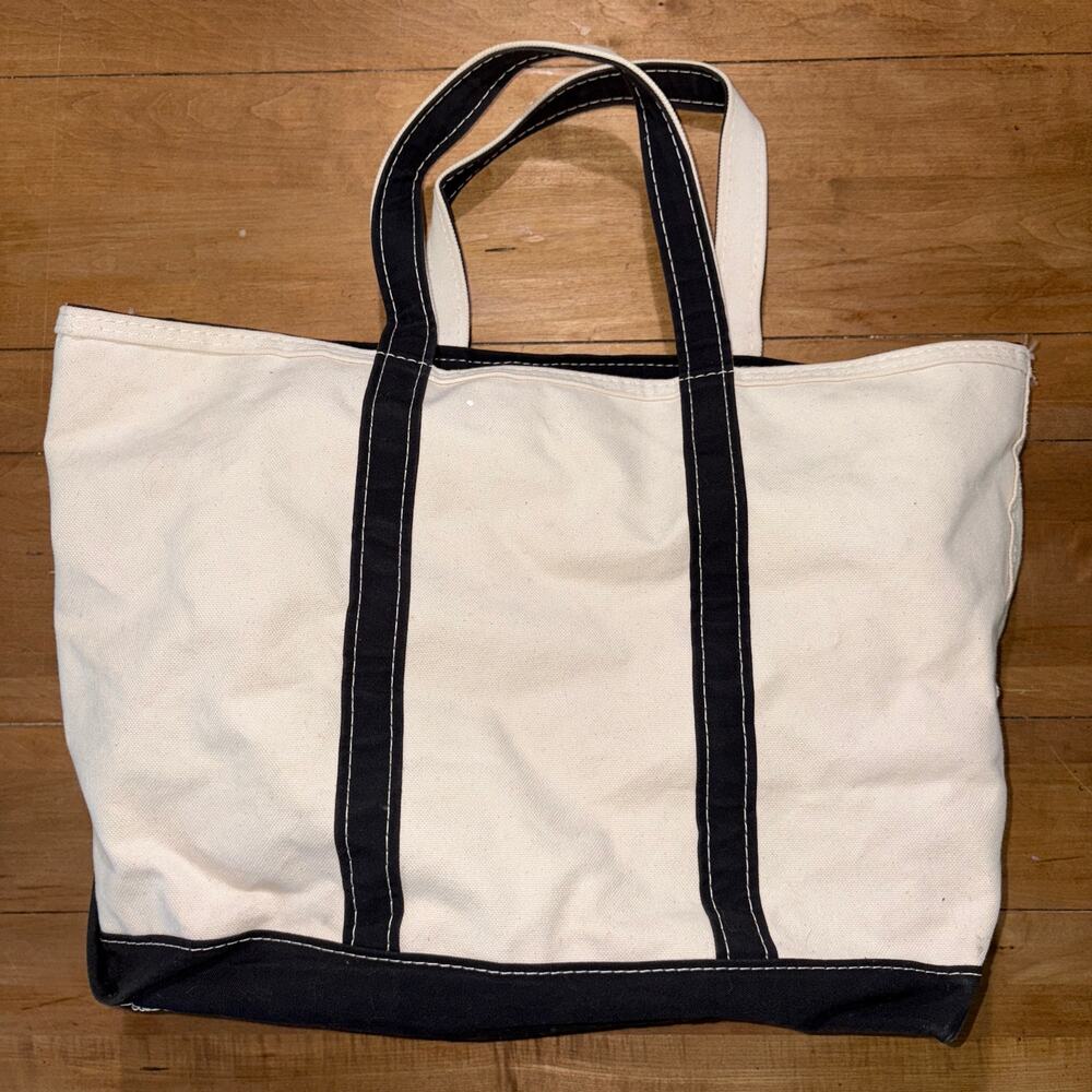 Vtg L.L. Bean Boat and Tote Canvas Bag Black Trim Zip Top USA Heavy Duty